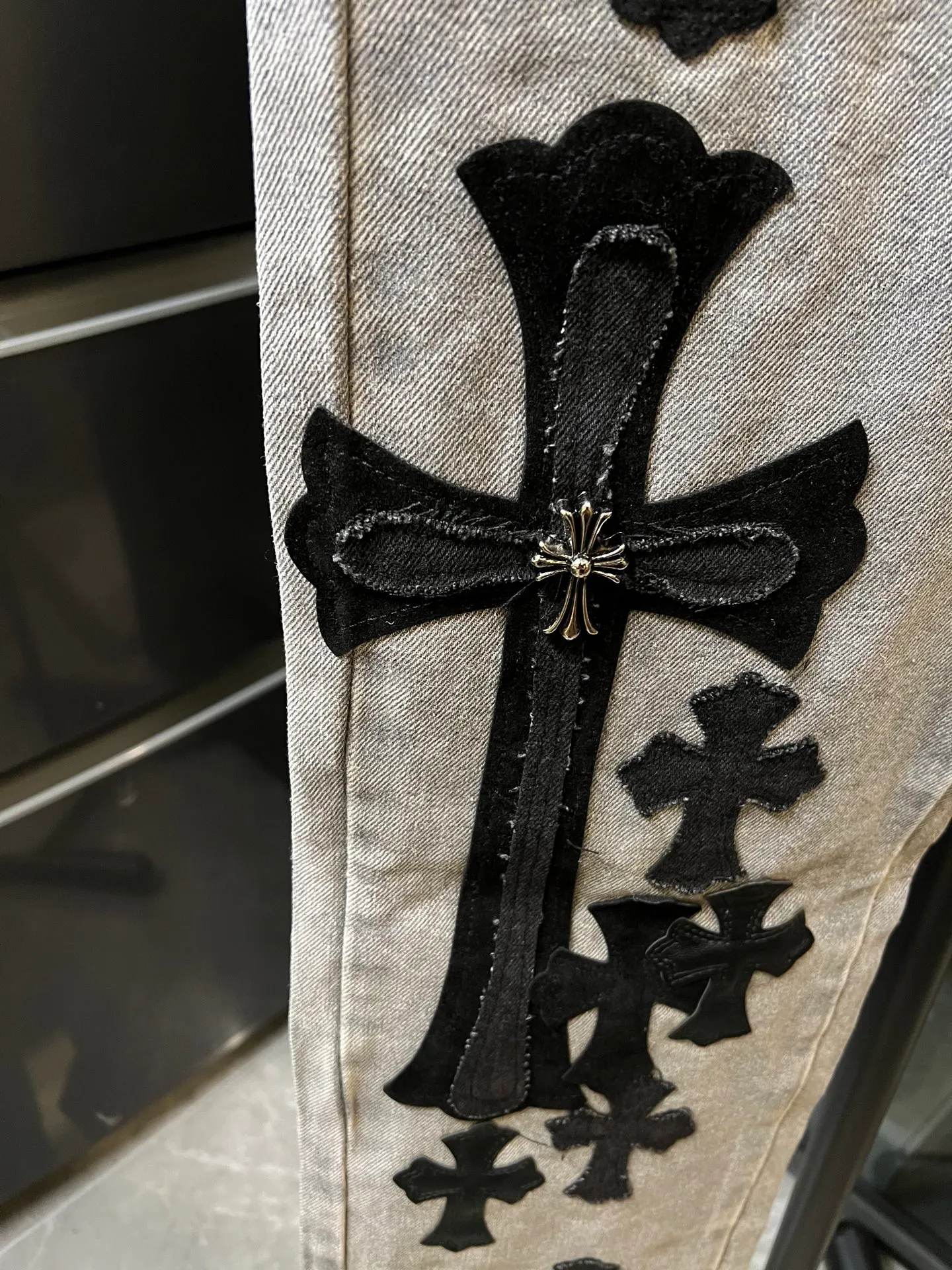 P270 [Special Version] Chrome Hearts/Chrome Heart 25Ss CH Large Cross Limited Blue Ox King Jeans (Gray) Size: 28 30 32 34 36 (corresponding to s-xxl) Detailed sizes can be found in Figure 9